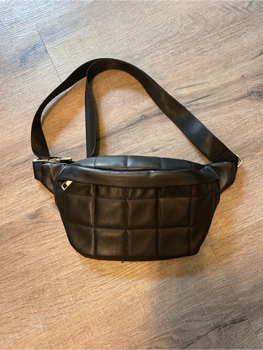 Lane Bryant Belt Bag Womens Small Black Quilted Fanny Pack Gold Hardware